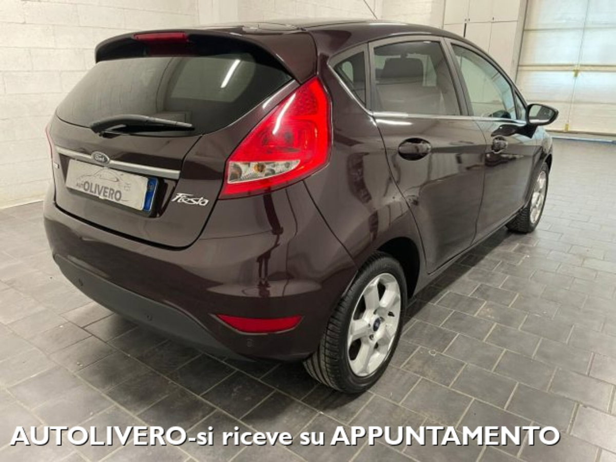 Ford Fiesta 1.6 TDCi 90CV 5 porte DPF (4)