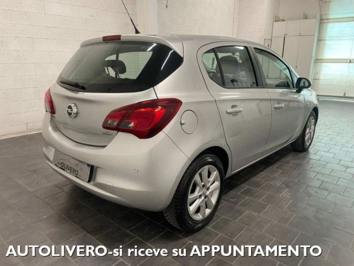 Opel Corsa 1.4 90CV GPL Tech 5 porte n-Joy (4)