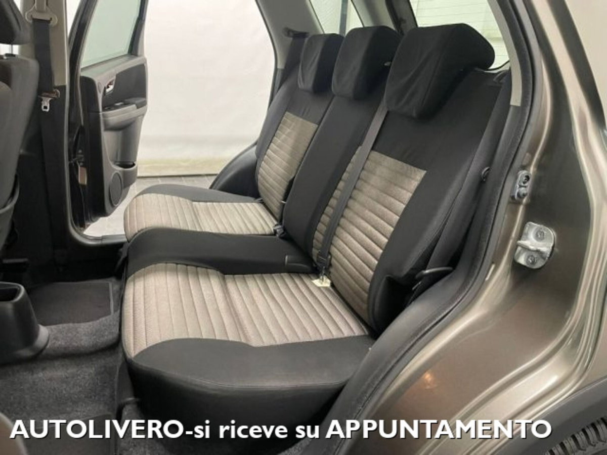 Fiat Sedici 2.0 MJT 16V DPF 4x2 Dynamic (12)