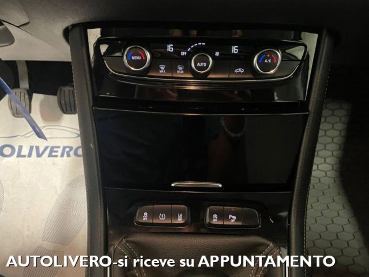 Opel Grandland X 1.5 diesel Ecotec Start&Stop Elegance (14)