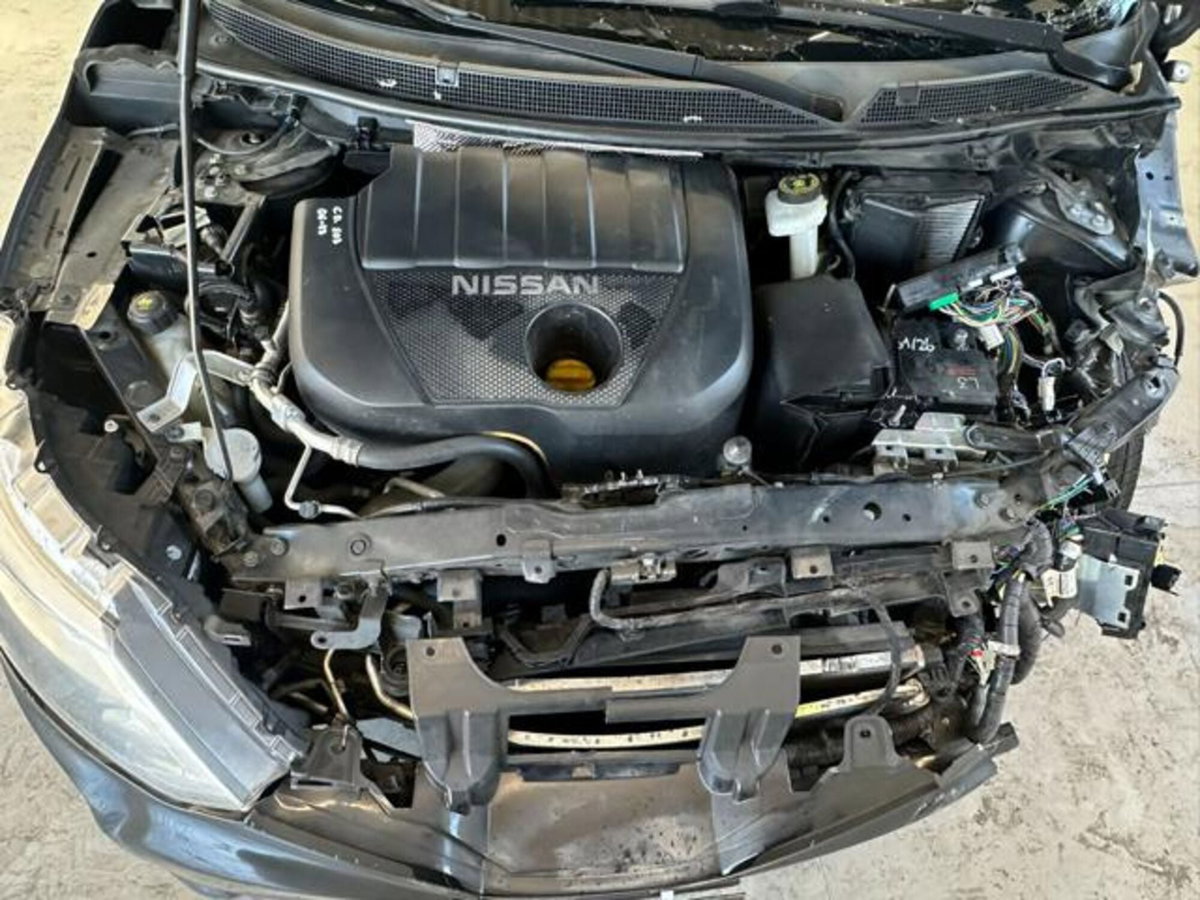 Nissan Qashqai 1.5 dCi N-Connecta (9)