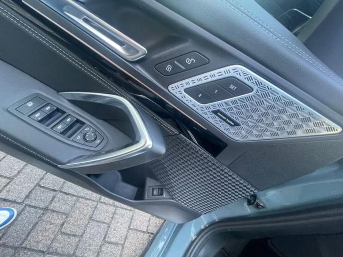 BMW X1 xDrive 23d Msport (10)