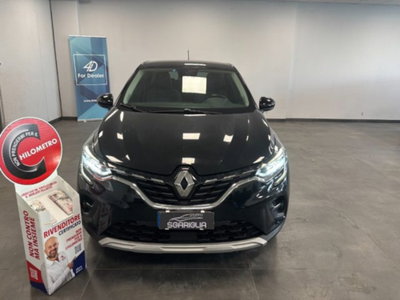Renault Captur Blue dCi 115 CV EDC Initiale Paris (2)