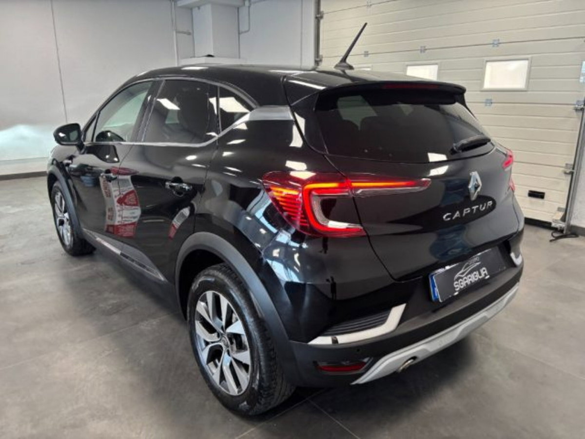 Renault Captur Blue dCi 115 CV EDC Initiale Paris (6)