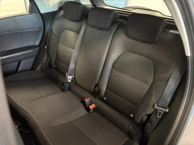 Renault Captur Blue dCi 115 CV EDC Business (13)