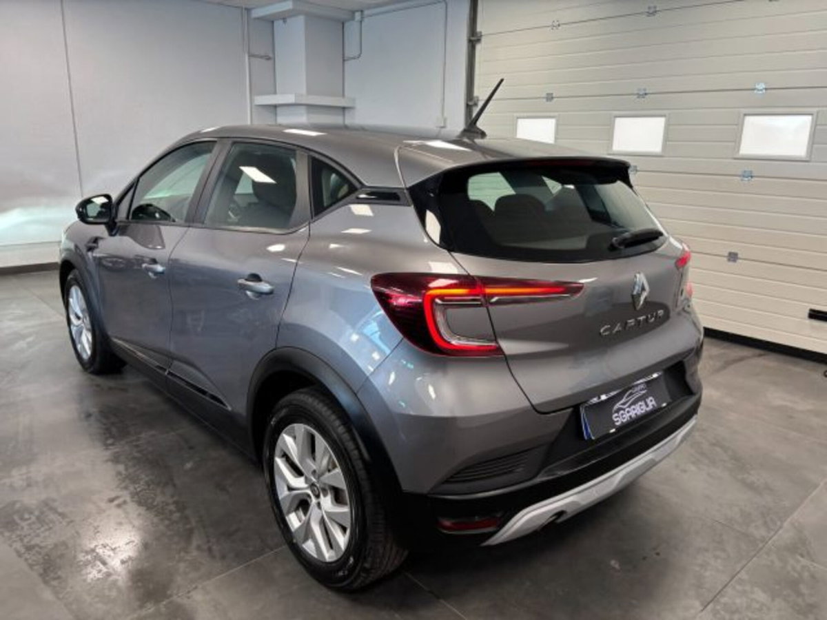 Renault Captur Blue dCi 115 CV EDC Business (4)