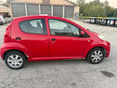 Peugeot 107 68CV 5p. Sweet Years (5)
