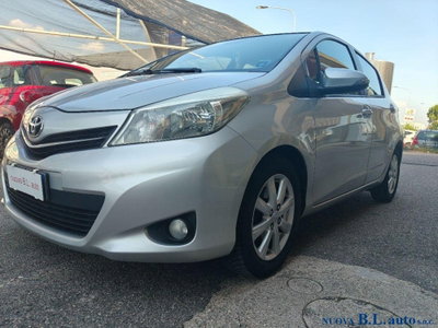 Toyota Yaris 1.D-4D 5 porte Active usata
