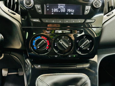 Lancia Ypsilon 0.9 TwinAir 85 CV 5 porte Metano Ecochic Elefantino (18)