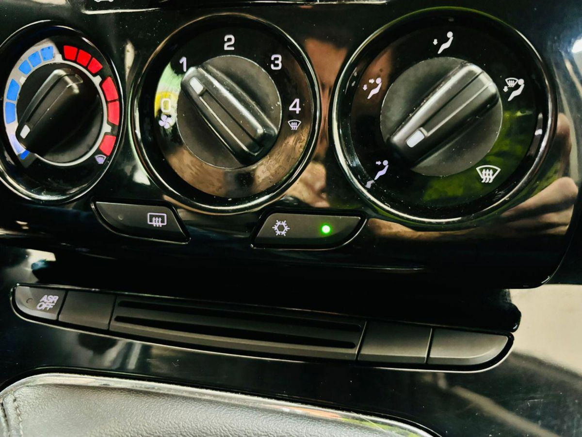 Lancia Ypsilon 0.9 TwinAir 85 CV 5 porte Metano Ecochic Elefantino (19)