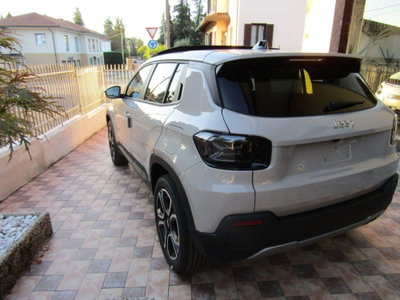 Jeep Avenger 1.2 turbo Summit fwd 100cv (4)