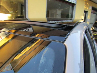 Jeep Avenger 1.2 turbo Summit fwd 100cv (7)
