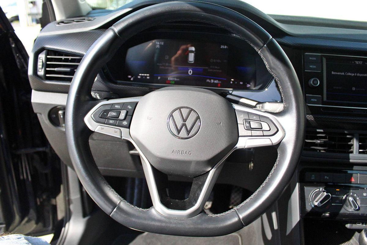 Volkswagen T-Cross 1.0 TSI 110 CV DSG Sport (11)