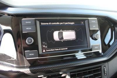 Volkswagen T-Cross 1.0 TSI 110 CV DSG Sport (16)