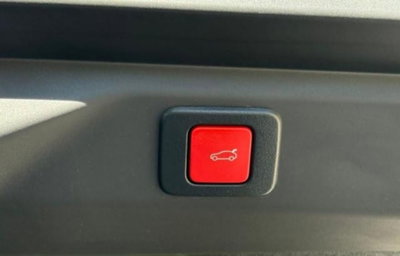 Peugeot 3008 1.2 hybrid GT Exclusive 145cv e-dcs6 (6)