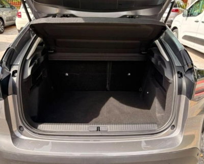 Citroen C4 1.2 hybrid Plus 145cv e-dcs6 (11)