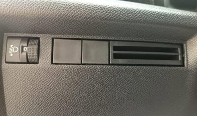 Citroen C4 1.2 hybrid Plus 145cv e-dcs6 (9)