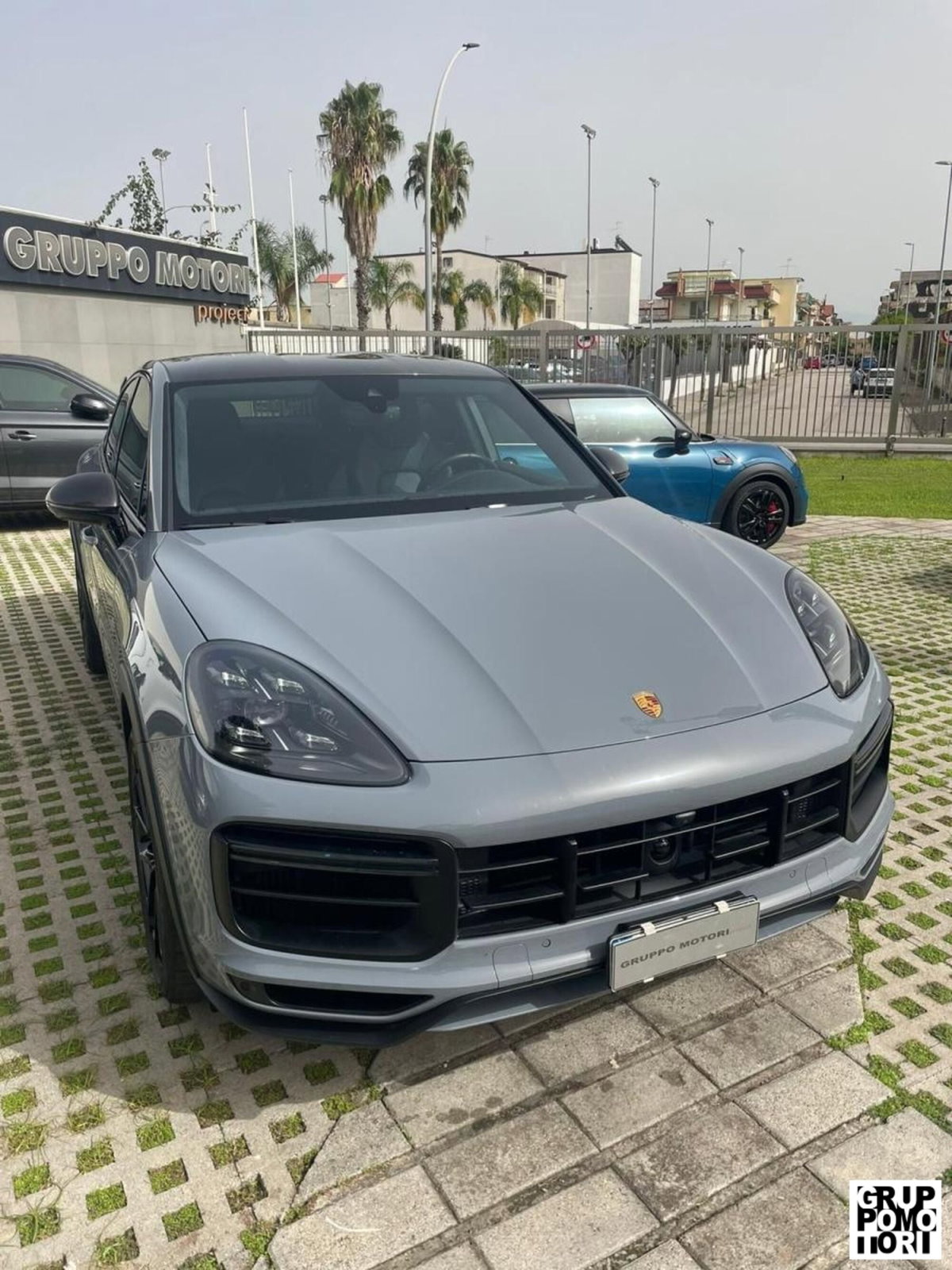 Porsche Cayenne Coupé 4.0 Turbo GT (9)