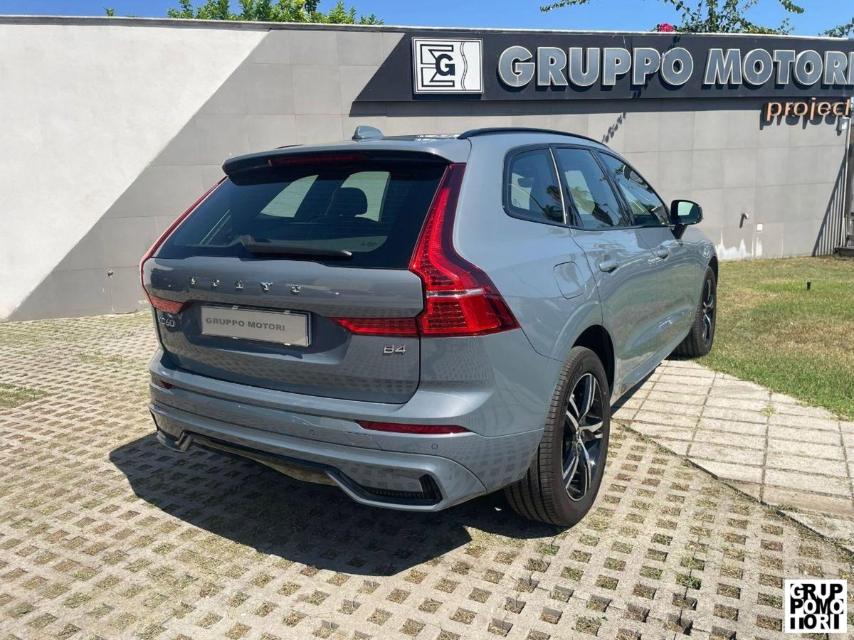 Volvo XC60 B4 (d) AWD Geartronic R-design N1 (7)