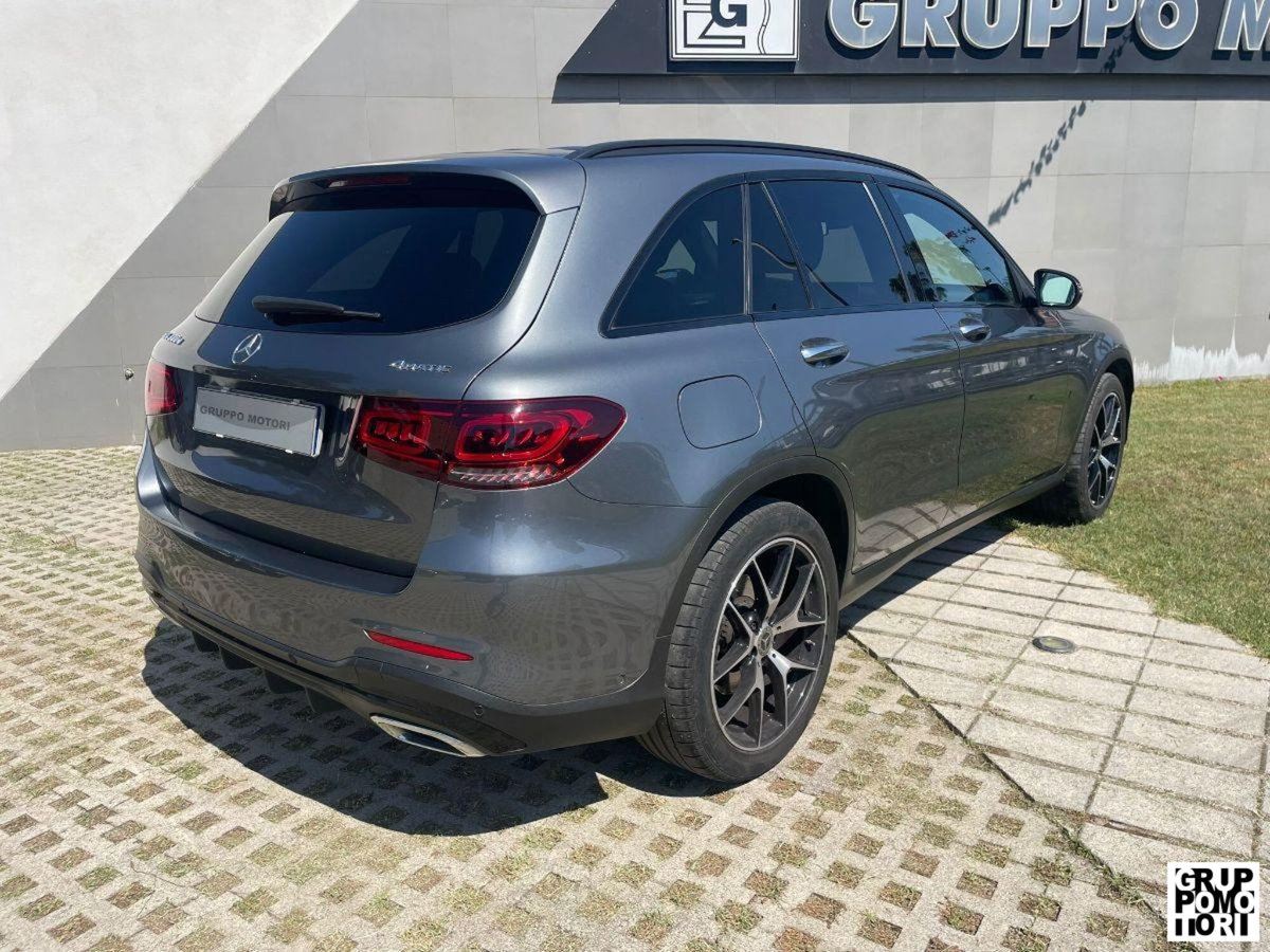 Mercedes-Benz GLC SUV 300 d 4Matic Premium (3)