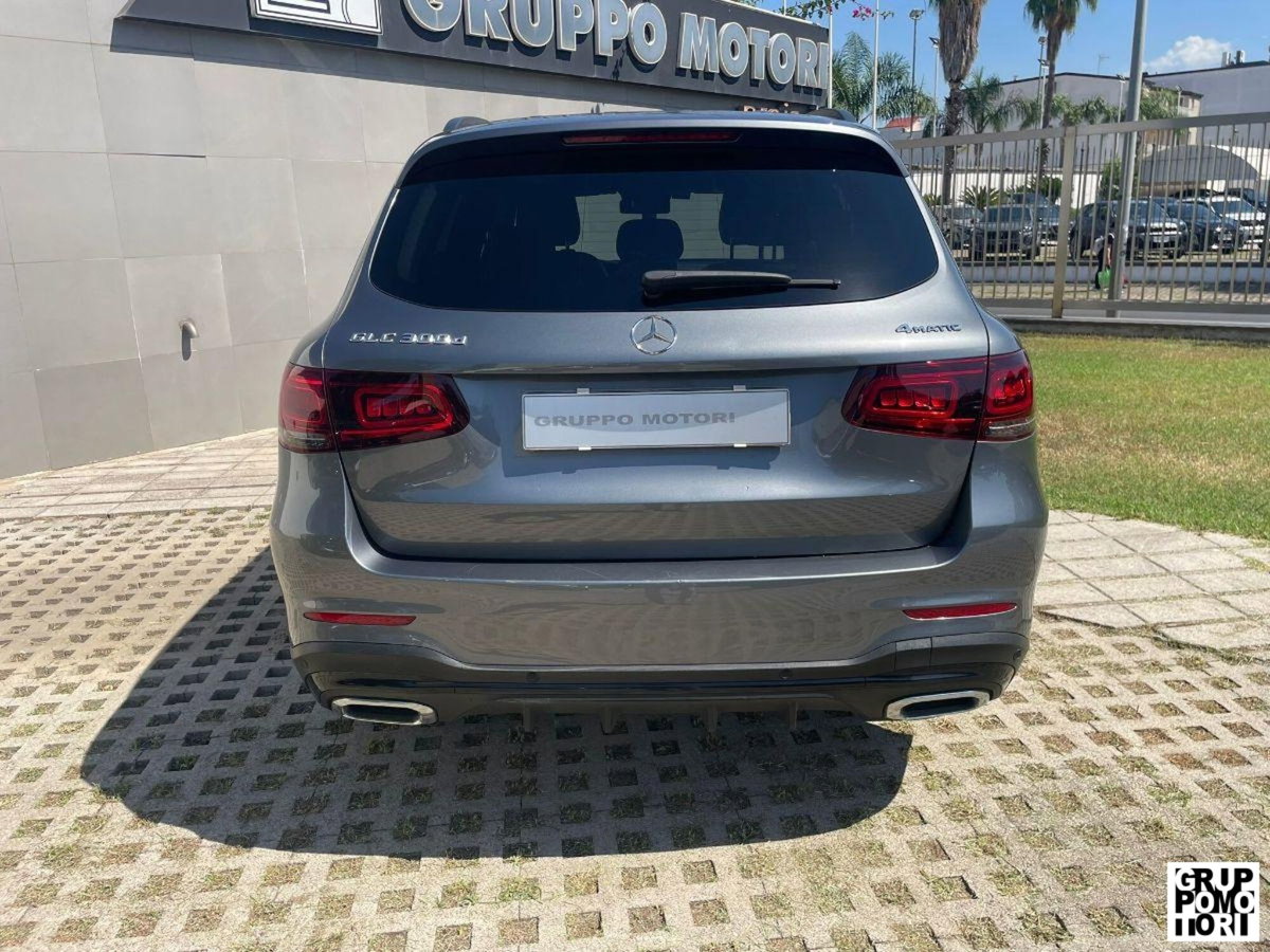 Mercedes-Benz GLC SUV 300 d 4Matic Premium (5)