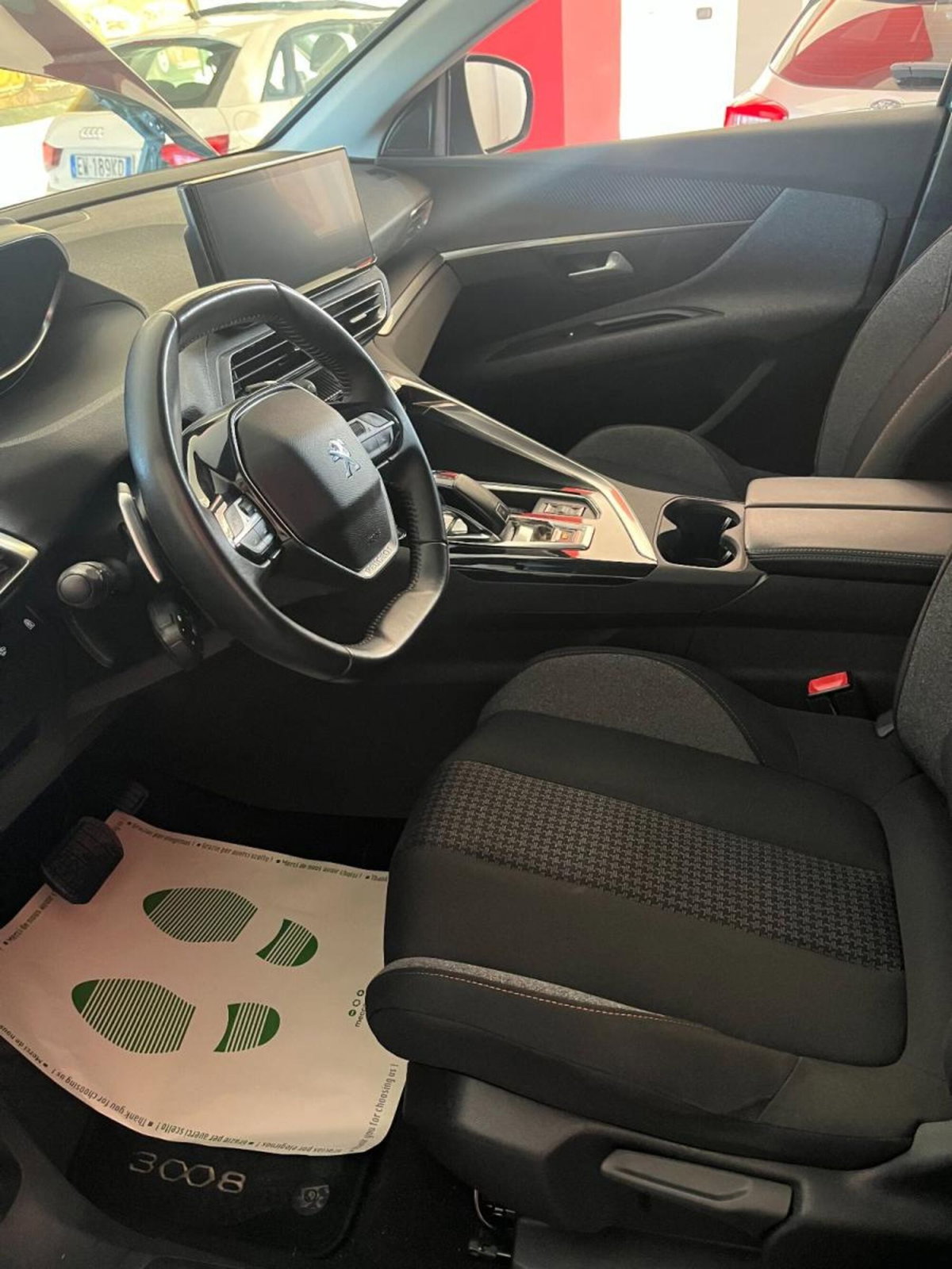 Peugeot 3008 BlueHDi 130 S&S EAT8 Active Business (5)