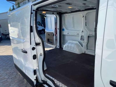 Renault Trafic Furgone van T29 2.0 blue dci 170cv L1H1 eag9 (9)