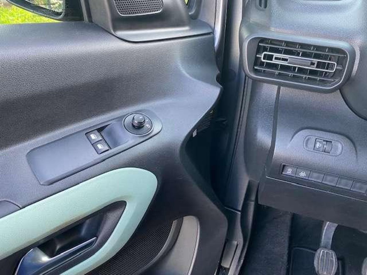 Citroen Berlingo Furgone BlueHDi 130 S&S Van DC XL Doppia Cabina (20)