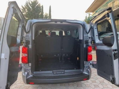 Peugeot Traveller BlueHDi 120 S&S EAT8 Long Business (10)