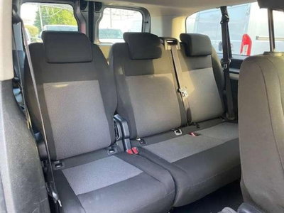 Peugeot Traveller BlueHDi 120 S&S EAT8 Long Business (16)