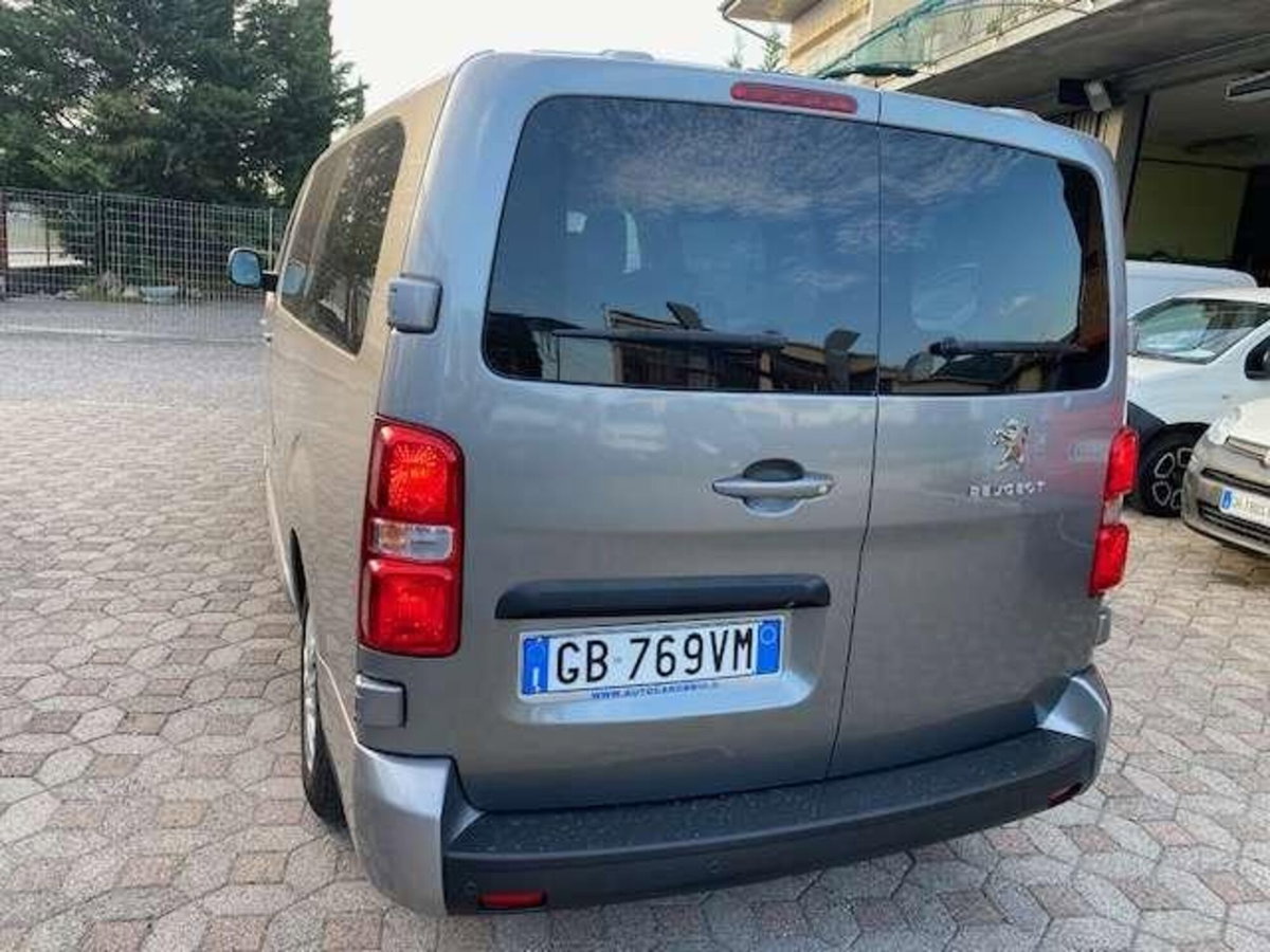 Peugeot Traveller BlueHDi 120 S&S EAT8 Long Business (5)