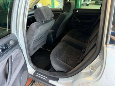 Volkswagen Passat Variant 1.9 TDI/130CV cat 4m. T.line (5)