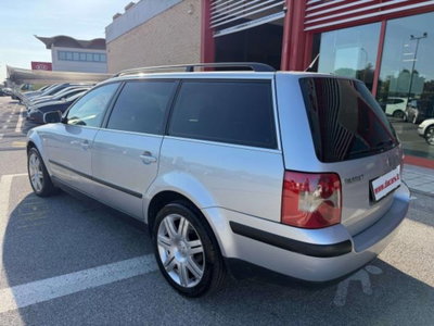 Volkswagen Passat Variant 1.9 TDI/130CV cat 4m. T.line (6)