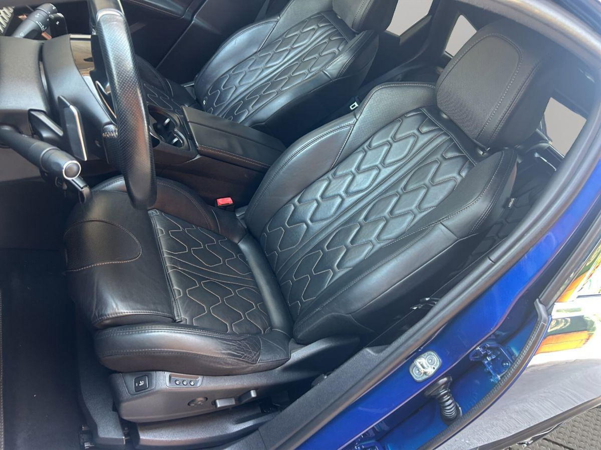 Peugeot 3008 BlueHDi 180 S&S EAT6 GT (12)