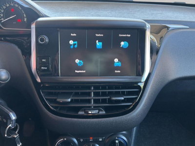 Peugeot 208 VTi 82 CV 5 porte Allure (14)