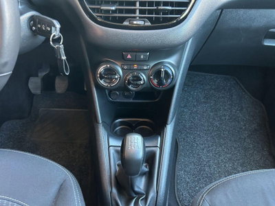Peugeot 208 VTi 82 CV 5 porte Allure (15)