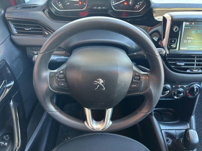 Peugeot 208 VTi 82 CV 5 porte Allure (16)