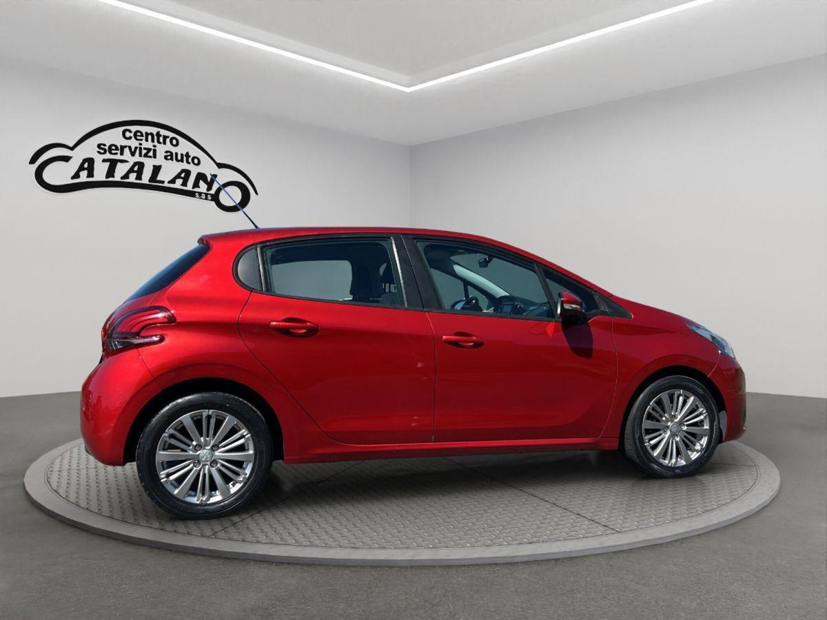 Peugeot 208 VTi 82 CV 5 porte Allure (6)
