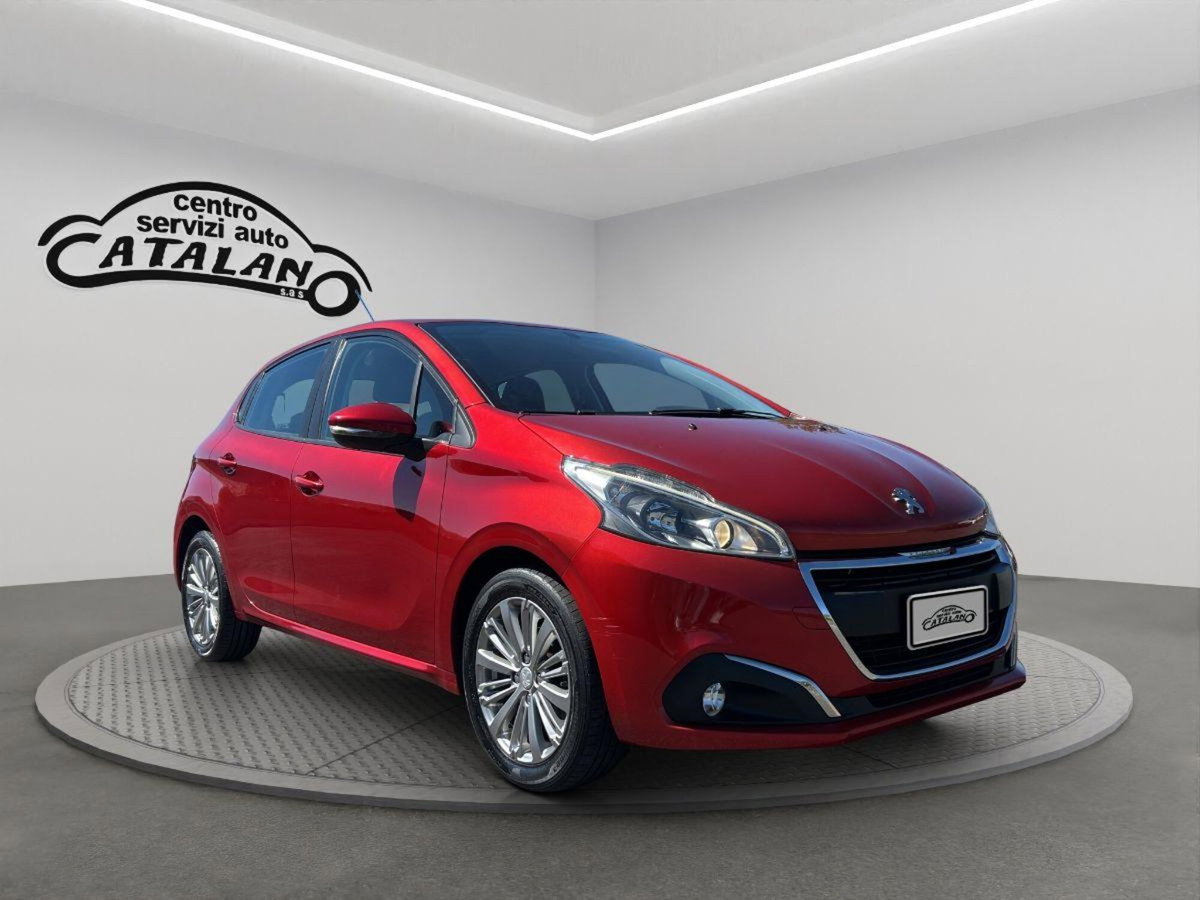 Peugeot 208 VTi 82 CV 5 porte Allure (7)