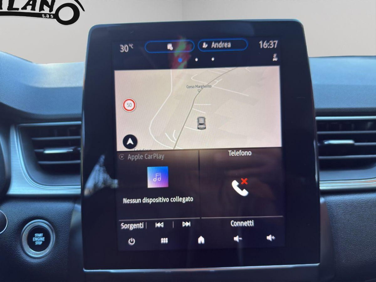 Renault Captur Plug-in Hybrid E-Tech 160 CV Techno (17)