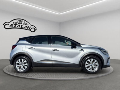Renault Captur Plug-in Hybrid E-Tech 160 CV Techno (6)