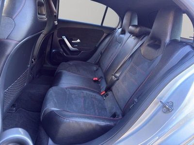 Mercedes-Benz Classe A Sedan 180 d Automatic 4p. Premium (13)