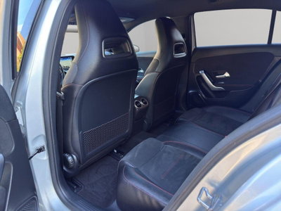 Mercedes-Benz Classe A Sedan 180 d Automatic 4p. Premium (14)