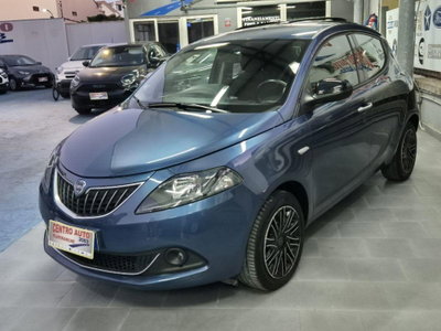 Lancia Ypsilon 1.0 FireFly 5 porte S&S Hybrid Gold Plus (10)