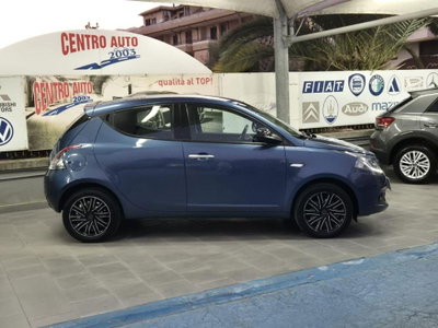 Lancia Ypsilon 1.0 FireFly 5 porte S&S Hybrid Gold Plus (9)
