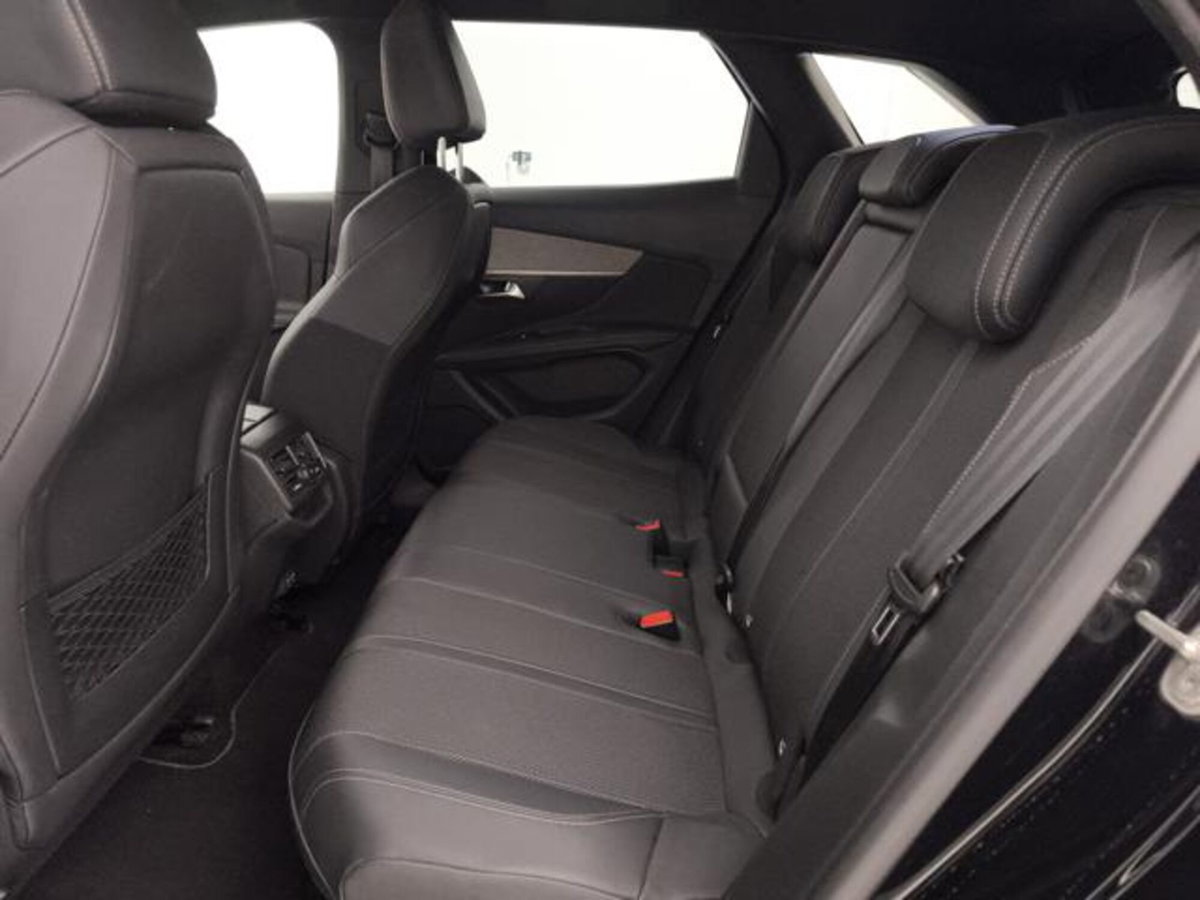 Peugeot 3008 BlueHDi 130 S&S EAT8 GT Pack (20)