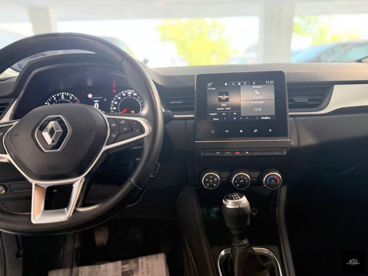 Renault Captur TCe 100 CV GPL FAP Zen (12)