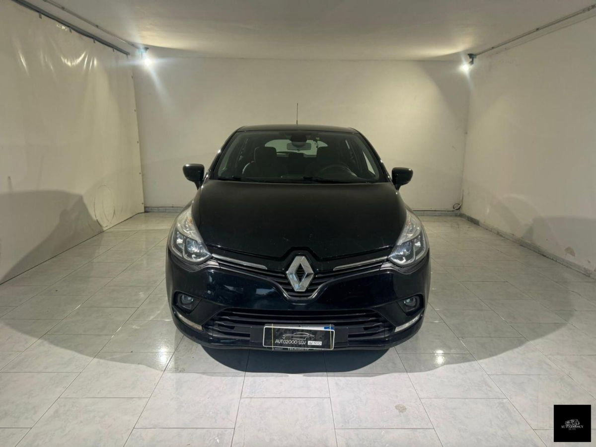 Renault Clio 1.5 dCi 8V 75CV 5 porte Live (3)