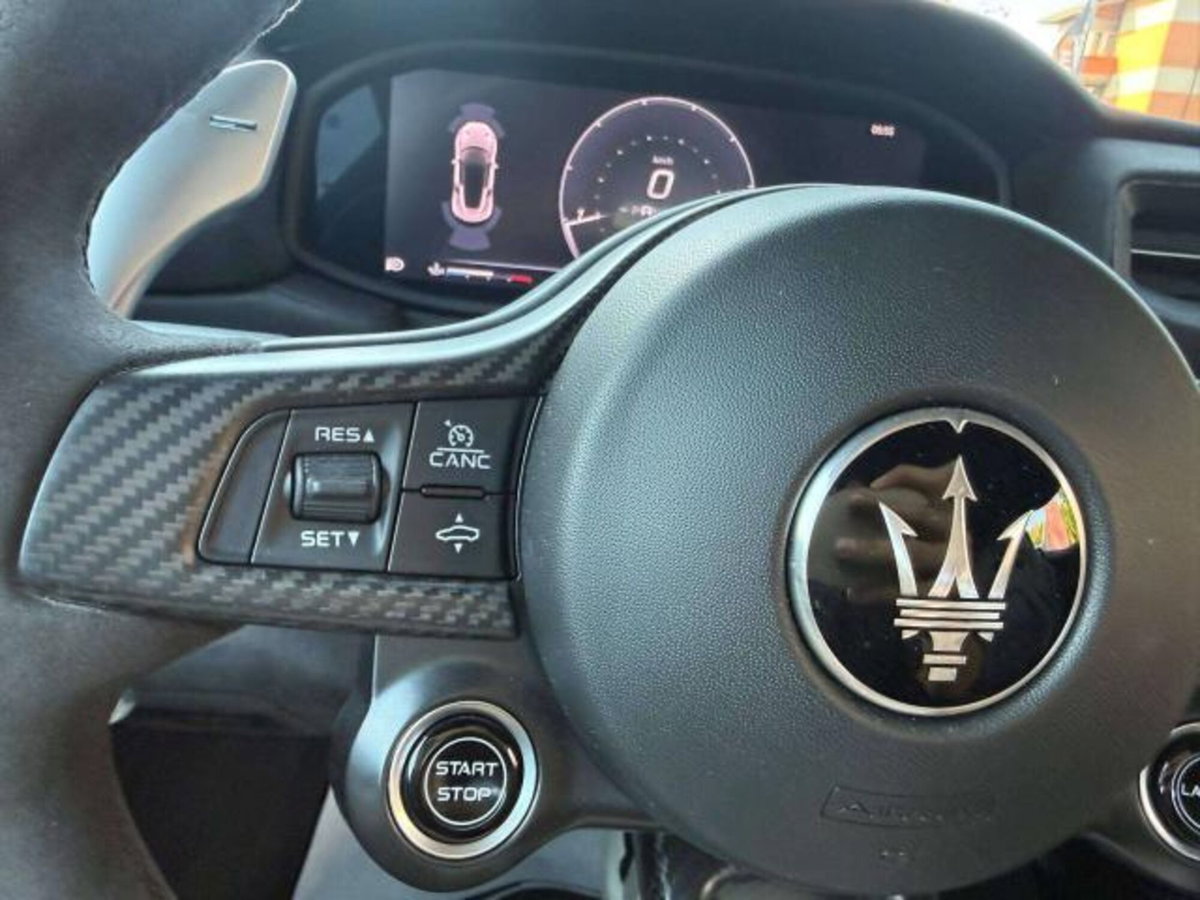 Maserati MC20 3.0 V6 630cv rwd auto (10)