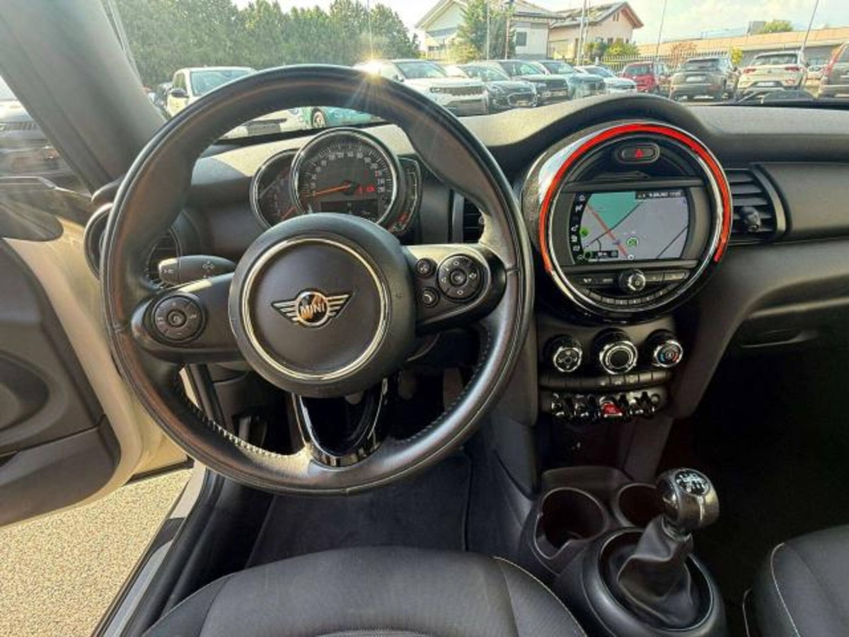 MINI Mini 1.5 One 75 CV Baker Street (11)
